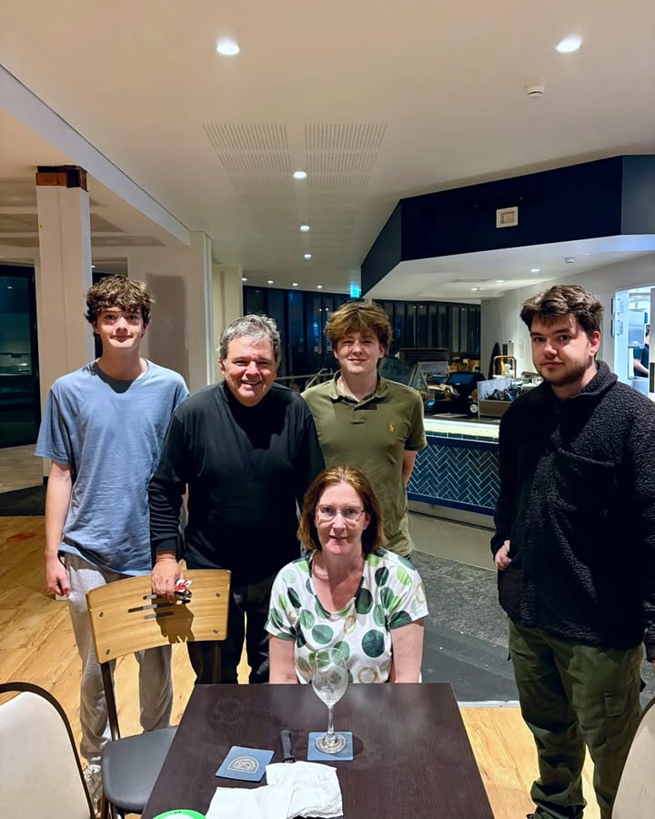 Featured image for “The Tomb Raiders Win Monday Night Trivia at Crescent Head”